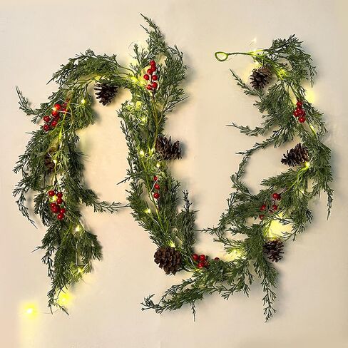 RECUTMS عيد الميلاد جارلاند 6 قدم الاصطناعي الأرز الصنوبر جارلاند واقعية الخضرة الشتاء مع التوت الأحمر جارلاند لعيد الميلاد حزب عيد الميلاد الجدول عباءة جدار غرفة في الهواء الطلق داخلي الشتاء الديكور in Kuwait