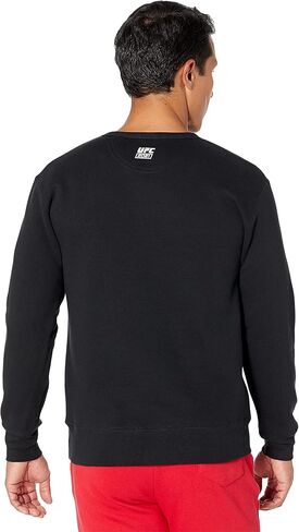 UFC كونور مكجريجور يهيمن على الطاقم in Kuwait