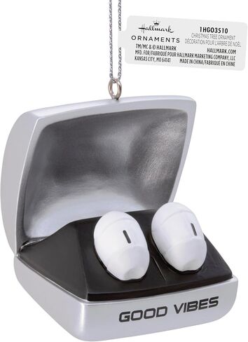 Hallmark Boom Box Christmas Ornament in Saudi Arabia