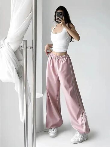 Y2K Pants Track Pants Parachute Pants High Waisted Pants with Pockets Aesthetic Pants Trendy Baggy Sweatpants in Saudi Arabia