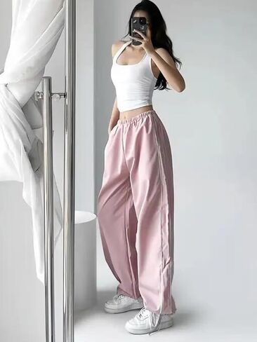 Y2K Pants Track Pants Parachute Pants High Waisted Pants with Pockets Aesthetic Pants Trendy Baggy Sweatpants in Saudi Arabia