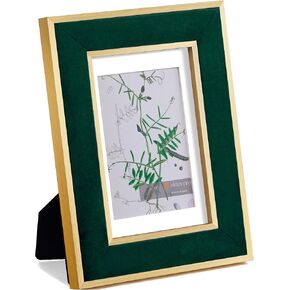eletecpro 5x7 Velvet Picture Frame with Gold Finish Display 4x6 Photo with Mat or 5x7 No Mat, Navy Picture Frame for Tabletop & Wall Display, Vintage Wall Decor for Horizontal & Vertical Mount