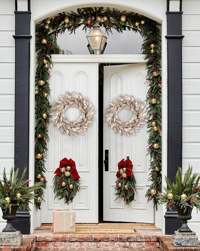 Christmas Wreath 16 Inch Aritificial Champagne Gold Bay Leaf Wreath with Glittered Berries Laurel Leaf Wreath Xmas Wreath for Front Door Holiday Christmas Party Decorations in Saudi Arabia