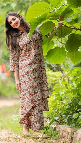 Red Hand Block Bagru Print With Pants C-Cut Co-Ord Set For Women in Saudi Arabia