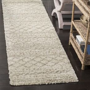 سجادة SAFAVIEH Arizona Shag Collection - 2'6" x 14'، عاجي وبيج، تصميم مغربي، لا يتساقط ويسهل العناية بها، سمك 1.6 بوصة مثالي للمناطق ذات حركة المرور العالية في غرفة المعيشة وغرفة النوم (ASG741A)