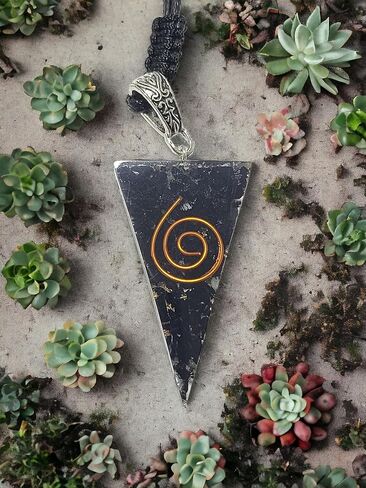 Energy Generator Black Tourmaline Stone Orgonite Heart Pendant for Strengthen Immune System - Swallows Negative Energy - Gives Positivity | with Adjustable Cord in Kuwait