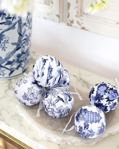 6PCS الحلي الكرة Chinoiserie، الأزرق والأبيض شجرة عيد الميلاد شنقا الحلي، مزرعة معبد الطيور الفاوانيا طباعة النسيج ملفوفة كرات خرقة للديكور Chinoiserie الأزرق وعاء الحشو الجدول المركزية in Kuwait