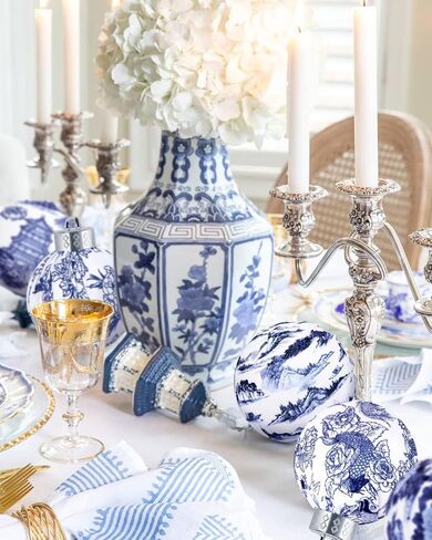 6PCS الحلي الكرة Chinoiserie، الأزرق والأبيض شجرة عيد الميلاد شنقا الحلي، مزرعة معبد الطيور الفاوانيا طباعة النسيج ملفوفة كرات خرقة للديكور Chinoiserie الأزرق وعاء الحشو الجدول المركزية in Kuwait