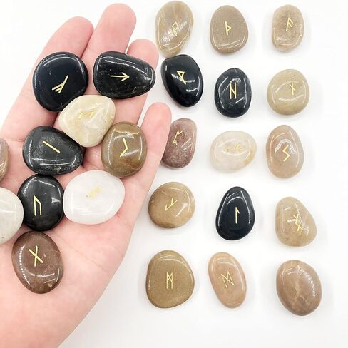 مجموعة أحجار رون منقوشة بالأحجار الكريمة من MrMrMrKura مكونة من 25 قطعة مع أبجدية Elder Futhark وحقيبة مخملية لشفاء الريكي من أجل شفاء شقرا التأمل والعرافة in Kuwait
