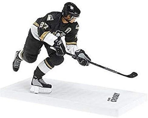 ألعاب ماكفارلين 6 بوصات سلسلة NHL 12 - قميص سيدني كروسبي الأسود in Saudi Arabia