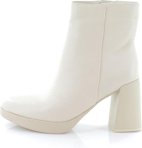 Naturalizer Women's Gen N Reach Ankle Boot Cookiedough Tan Suede 9 M in Kuwait