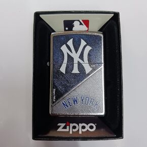 Zippo MLB New York Yankees