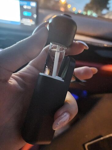 موزع روائح السيارة - معطرات الجو، بطارية قابلة لإعادة الشحن عبر USB، تشغيل/إيقاف تلقائي، موزع روائح عطرية بالموجات فوق الصوتية in Kuwait