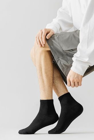 Ankle Compression Socks for Men and Women, Low Cut Running Socks with Athletic Socks Cushion Support in Saudi Arabia