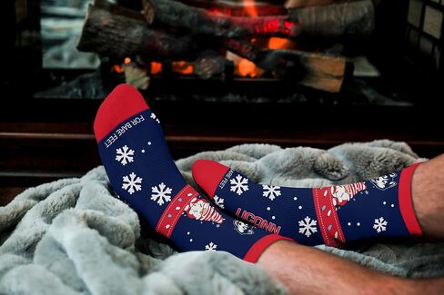 For Bare Feet NCAA Sweater Gnome Holiday Sock in Saudi Arabia