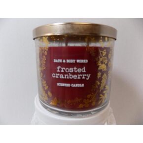 باث اند بودي وركس شمعة معطرة بثلاث فتائل في التوت البري المتجمد in Kuwait