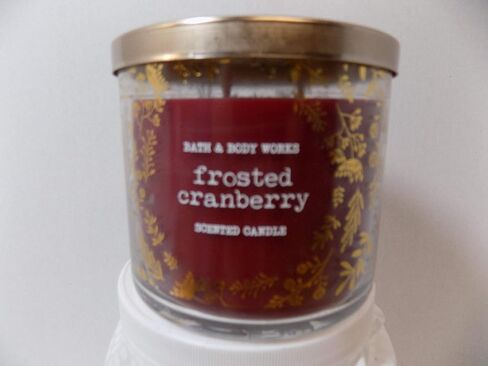 باث اند بودي وركس شمعة معطرة بثلاث فتائل في التوت البري المتجمد in Kuwait