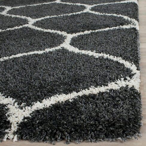 سجادة SAFAVIEH Hudson Shag Collection - 2'3" x 14'، رمادي داكن وعاجي، تصميم تعريشة، لا يتساقط ويسهل العناية به، سمك 2 بوصة مثالي للمناطق ذات الحركة العالية في غرفة المعيشة وغرفة النوم (SGH280G) in Saudi Arabia