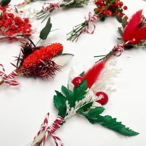 10 Pcs Mini Dried Flower Bouquets, Christmas Mini Dried Flower with Stem, Mini Flower Bundles, Boho Dried Flower Wedding Bouquet for Christmas Craft Vase, Table Centerpieces in Saudi Arabia