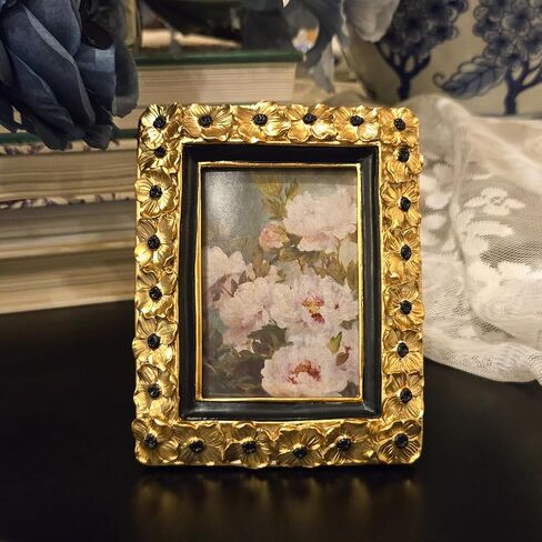 SYLVIA'S SHOP 2.5x3.5 Small Vintage Picture Frame, Mini Antique Gold Ornate Photo Frame, for Tabletop and Wall Display, Decorative Floral Design Retro Home Decor, Photo Gallery Art in Kuwait