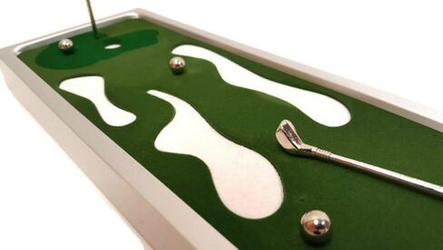 Barwench Games' Executive Tabletop Golf, Aluminum Framed Deluxe Edition in Kuwait