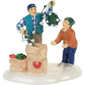 Department 56 Snow Christmas Vacation Clark and Rusty Figurine Village Accessory, Multicolored