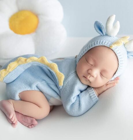 Newborn Photography Props Dinosaurs Style Photo Posing Costume Outfits,(Fits for 0-1 Month Baby) Crochet Knitted Romper and Hat, Newborn Photography Bodysuit for Posing (Green) in Saudi Arabia