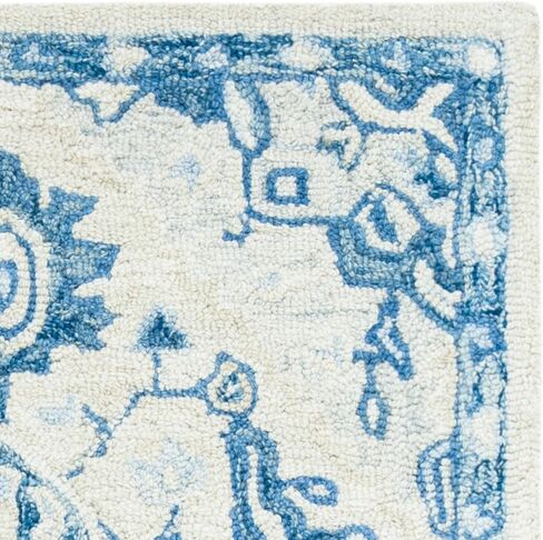 Safavieh Micro-Loop Collection Runner Rug - 2'3" x 7', Ivory & Blue, Handmade Shabby Chic Medallion Wool, Ideal for High Traffic Areas in Living Room, Bedroom (MLP503G) in Saudi Arabia