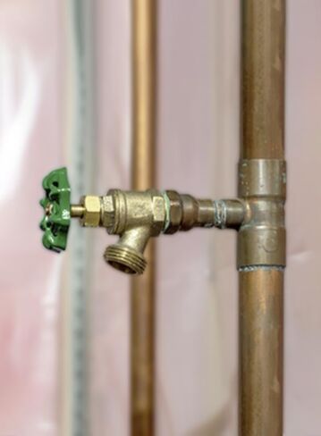 Merrill MFG لا يوجد استنزاف غلاية نحاسية من الرصاص 3/4 بوصة. مدخل MIP × 3/4 بوصة. مخرج MHT in Kuwait