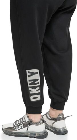 بنطال رياضي نسائي من DKNY بمقاس كبير وطول كامل وشعار معدني بلونين in Saudi Arabia