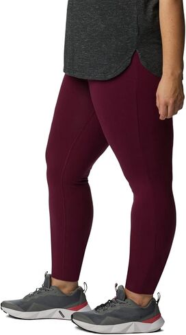 Columbia Women's Trek Legging, Marionberry, Medium in Saudi Arabia