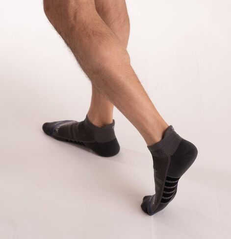 Men's Vent Low Cut Socks,Breathable, Anti-Blister Heel Tab and Arch Support, Ideal For Running, Cycling and Hiking in Saudi Arabia