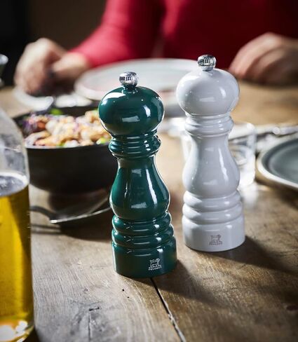 PEUGEOT - Paris pepper mill 18 cm - Paris-rama collection - classic grinding setting - made from PEFC-certified wood - made in France - pistachio green in Saudi Arabia