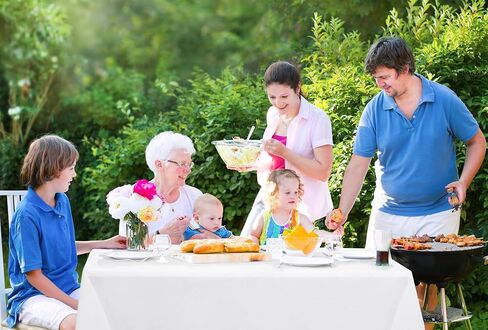 Utopia Kitchen Plastic Table Cloth Disposable (12 Pack - 54x108 Inch) White Rectangle Tablecloth Waterproof Stain Resistant Party Table Cover in Kuwait
