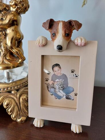 إطار صورة جاك راسل يحمل صورتك المفضلة مقاس 2.5 × 3.5 بوصة، مرسومة يدويًا بمظهر واقعي يقف جاك راسل بطول 6 بوصات ويحمل إطارًا مصنوعًا بشكل جميل، هدايا جاك راسل فريدة وخاصة لمالكي جاك راسل in Kuwait