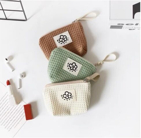 Summer Flower Coin Purse Women's Mini Key Coin Purse Change Purse Women's Waffle Coin Purse (white) in Saudi Arabia