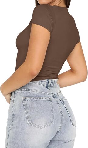 تي شيرت نسائي من PINKMSTYLE ببطانة مزدوجة ورقبة وهمية صيفية بأكمام قصيرة in Kuwait