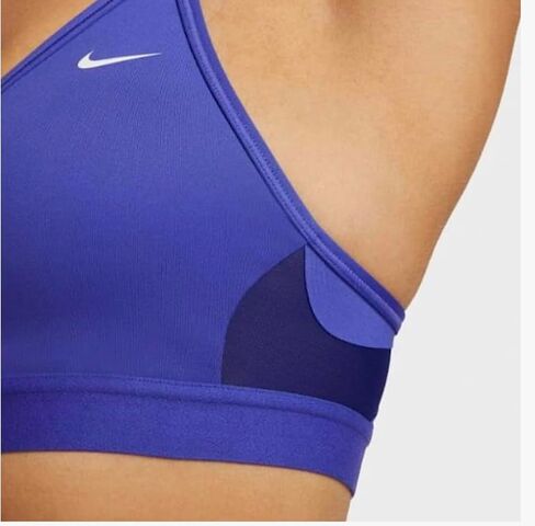 حمالة صدر رياضية مبطنة للتدريب Dri-FIT Indy Lapis باللون الأزرق برقبة على شكل V من Nike Dri-FIT ودعم خفيف DM6069-010 كبير L in Saudi Arabia