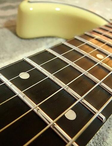 أسلاك روباتون نصف كروية لجيتار الجيتار 18 سلك فريت واير نيكل كوبرونيكل 2.0 مم 20 فريت مقطوعة مسبقًا متوافقة مع غيتار صوتي مقاس 41 بوصة استبدال لوحة أصابع الجيتار الكلاسيكي باللون الفضي. in Kuwait