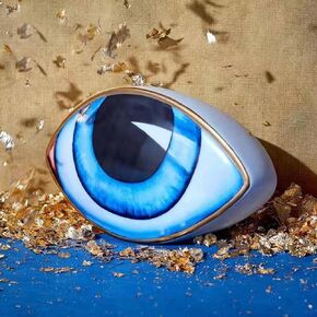 Ceramic Big Eye Home Decor,Blue Evil Eye Statue Lucky Eye Sculptures, Creative Devil's Eye Figurines,Abstract Eye Crafts Desktop Ornaments, Office Living Room Cabinet Bar Decoration (Pink)
