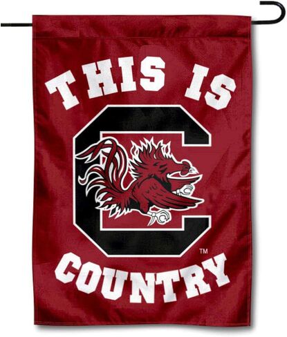 شركة College Flags & Banners Co. South Carolina Gamecocks هذا هو علم حديقة Gamecocks الريفية in Saudi Arabia