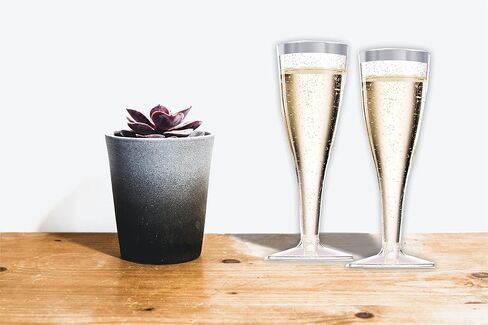 BloominGoods 50 Plastic Gold Glitter Champagne Flutes | 7 oz. Clear Hard Disposable Party & Wedding Glass | Premium Heavy Duty Fancy Cup (50-Pack) in Saudi Arabia