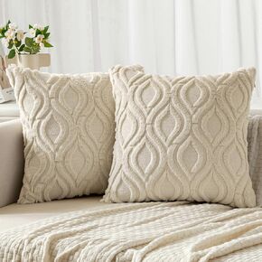 MIULEE Christmas Beige Throw Pillow Covers 18x18 Inch, Soft Plush Faux Wool Couch Pillow Covers Set of 2 Decorative Farmhouse Boho Throw Pillows for Sofa Living Room Bed