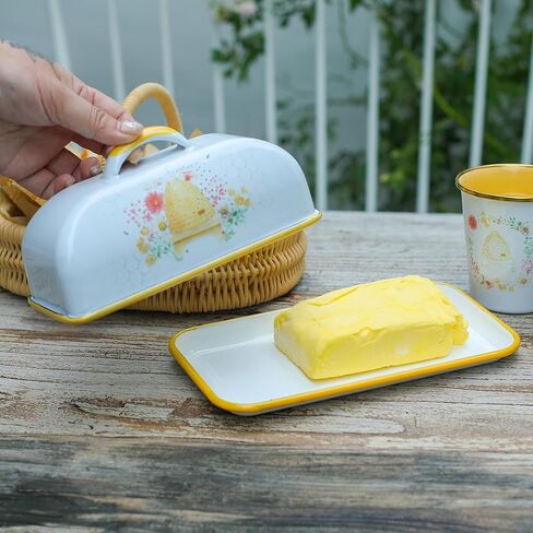 طبق زبدة المينا مع غطاء حافظة زبدة المينا العتيقة مع أنماط الزهور والطيور حاوية زبدة المزرعة حامل زبدة لديكور المطبخ على سطح الطاولة in Kuwait