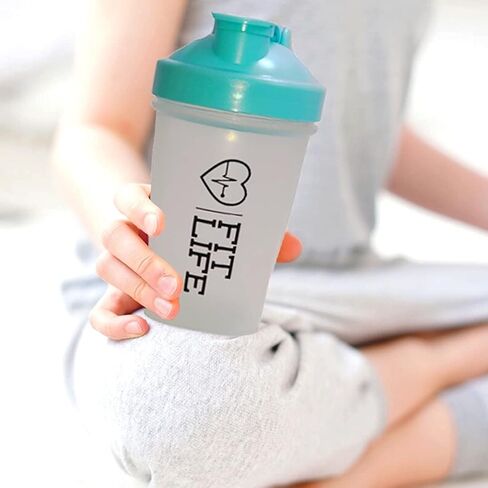 Fit Life Shaker Bottle Classic 13.5oz/400ml Shaker Bottle for Protein Mixes, Water Bottle & Pre Workout Bottle Blender Mixer Cup, Dishwasher Safe & Leak Proof (Green) in Saudi Arabia