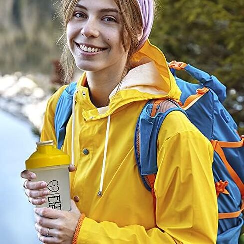 Fit Life Shaker Bottle Classic 13.5oz/400ml Shaker Bottle for Protein Mixes, Water Bottle & Pre Workout Bottle Blender Mixer Cup, Dishwasher Safe & Leak Proof (Green) in Saudi Arabia
