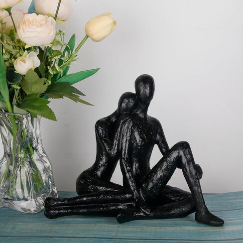 Large Couple Sculpture Passionate Love Figurine and Statue Valentine's Day Wedding for Her in Saudi Arabia