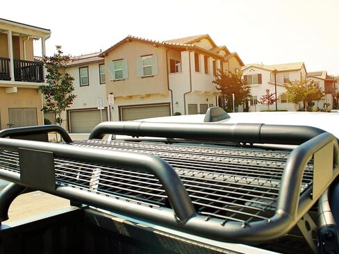 Sport Bar Roll Bar Black Steel with Cargo Basket (Mid Size Truck) in Saudi Arabia