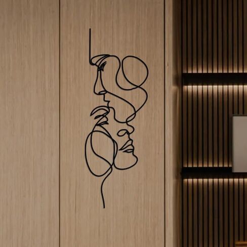 Metal Facial Line Minimalist Art Wall Sculpture Abstract Metal Wire Geometric Facial Line Drawing Art Statue Modern Black Home Hanging Wall Art Decor for Living Room Bedroom Office(15.8 * 5.5inch) in Saudi Arabia