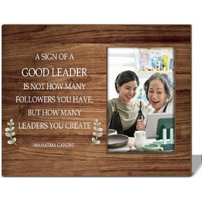 Nurse Gifts Nurse's Prayer Wood Frames, 4x6 Photo Frame with Stand for Wall and Tabletop Display Christian Gifts for Christmas, Wall Frame Hanging Frames Thank You Gifts for Women Nurse -39 in Kuwait